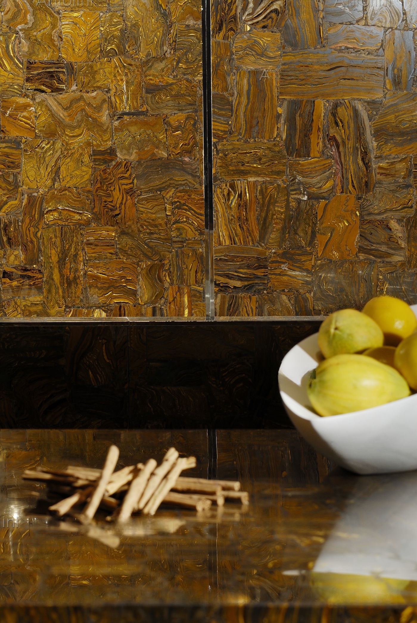 Retro Tiger Iron - Image 3