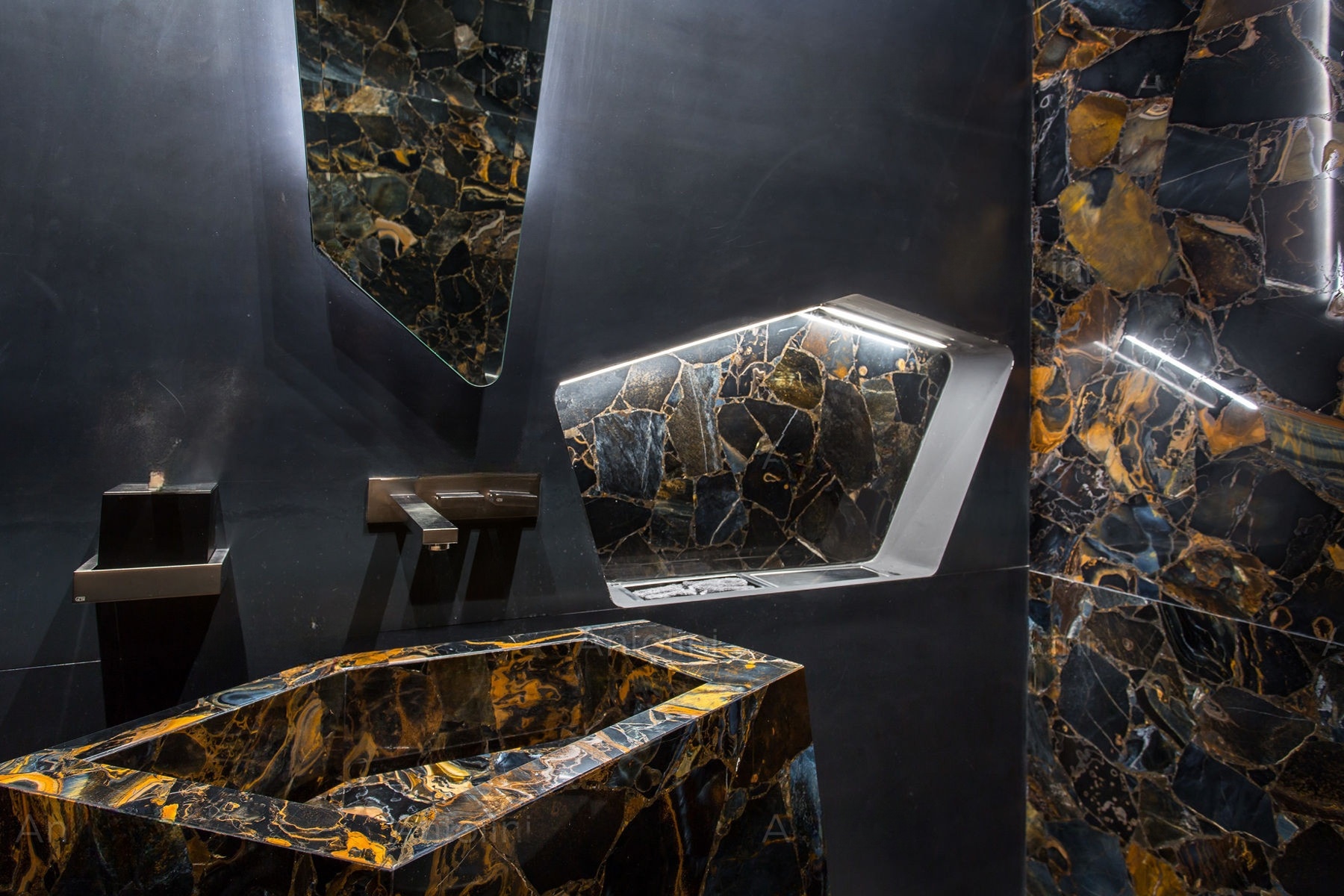 Wild Tiger Eye Blue - Image 4